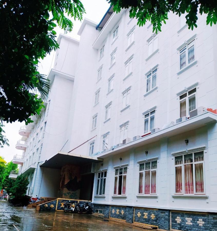 Yen Nhi Hotel Ниньбинь Экстерьер фото