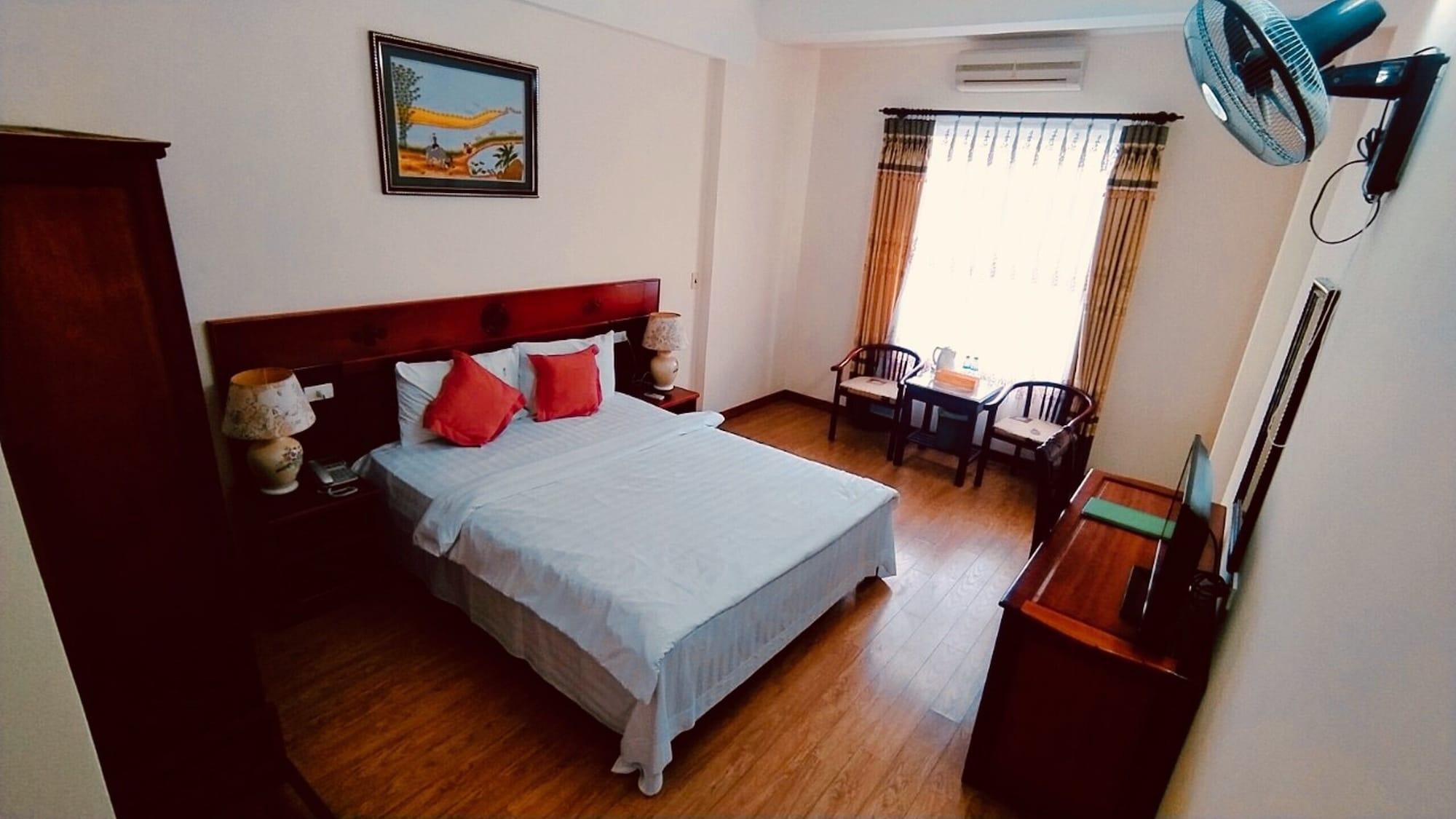 Yen Nhi Hotel Ниньбинь Экстерьер фото