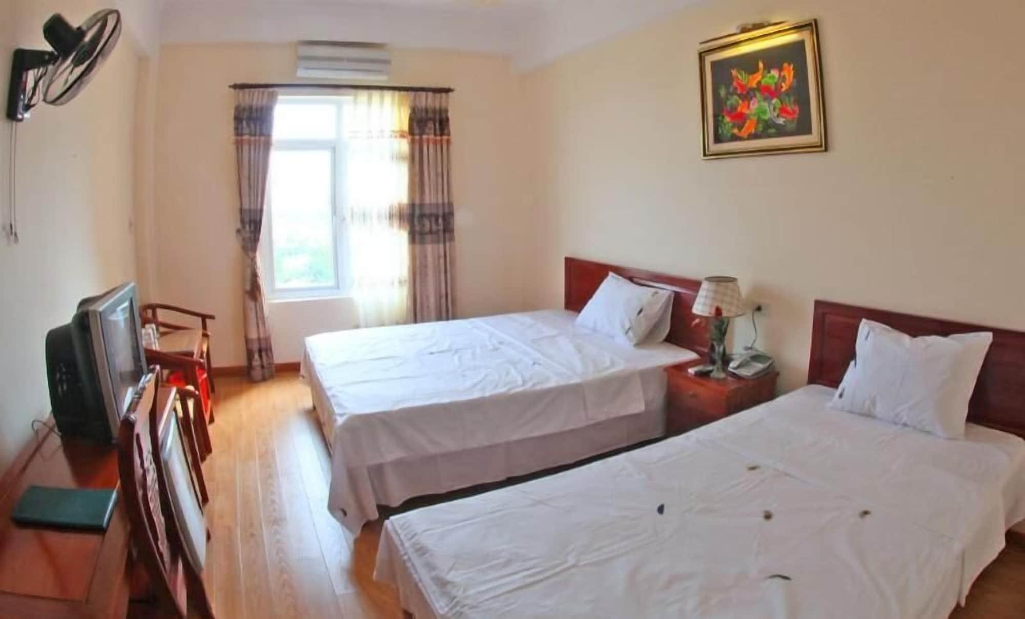 Yen Nhi Hotel Ниньбинь Экстерьер фото