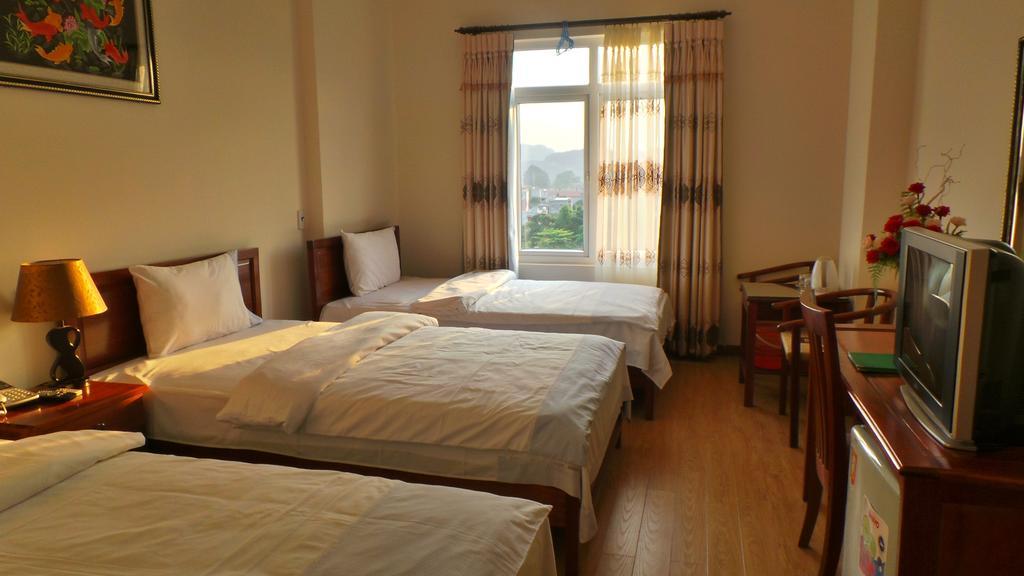 Yen Nhi Hotel Ниньбинь Экстерьер фото